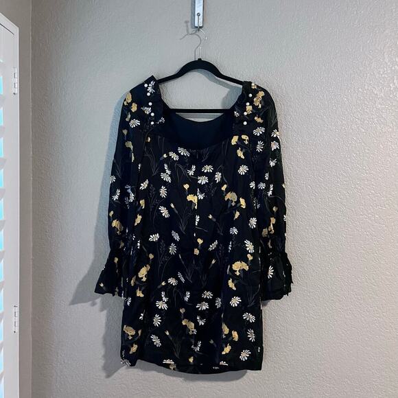 Mother of Pearl Savannah Silk Black and Gold Bishop Sleeve Cocktail Dress 4 - Picture 6 of 13